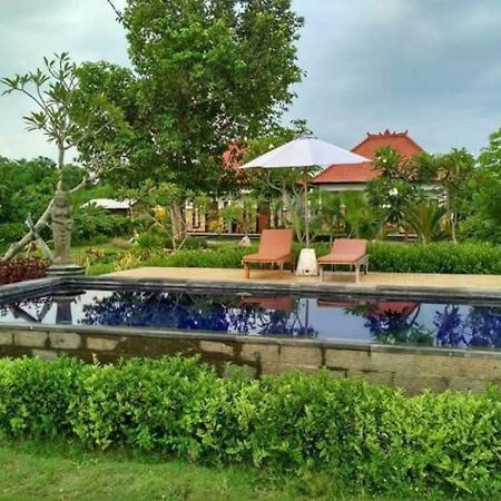 Kubu Sunset Guest House Нуса-Лембонган Екстер'єр фото