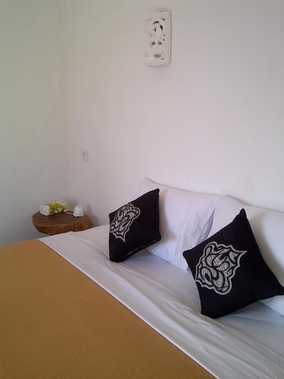 Kubu Sunset Guest House Нуса-Лембонган Екстер'єр фото